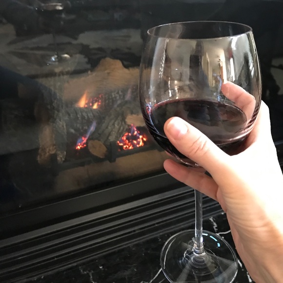 Meet your Posher, Jozee - Picture 3 of 3